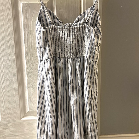Hollister stripped short dress, size xtra small - Picture 2 of 2